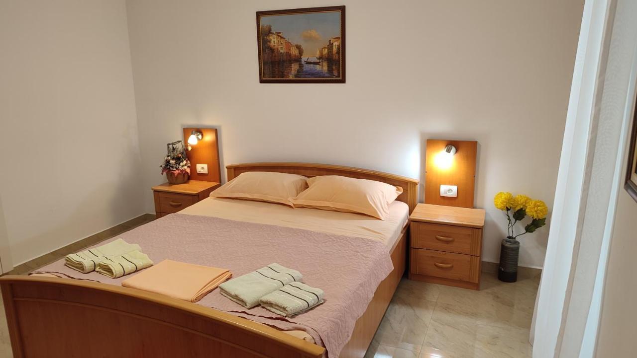 Apartments Familia Budva Exterior foto