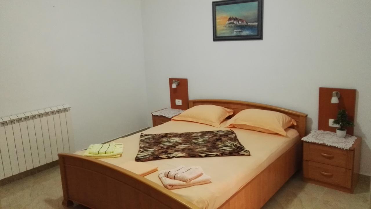 Apartments Familia Budva Exterior foto